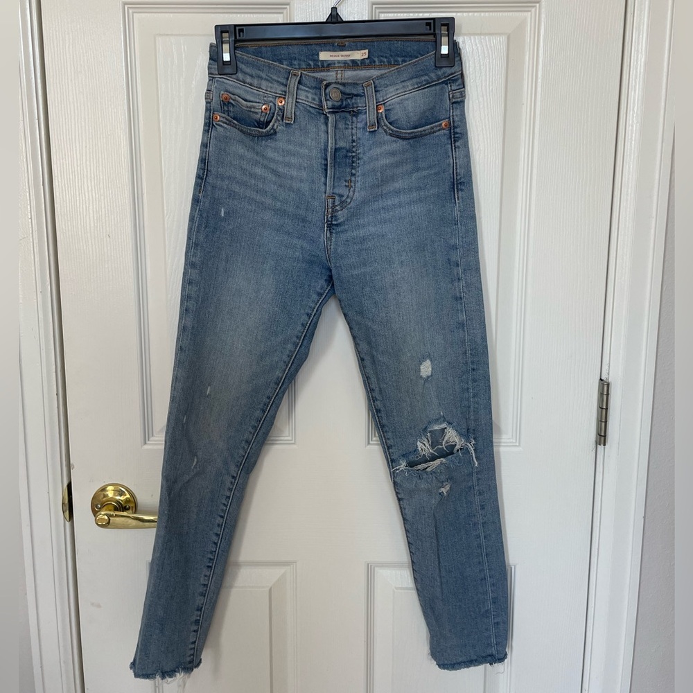 Levi’s Wedgie Skinny Jeans